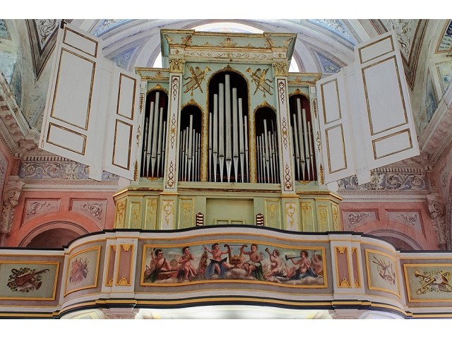 Coreglia Ligure (GE) - Parrocchia S. Nicolò di Bari Coreglia Ligure (GE) - Parrocchia S. Nicolò di Bari