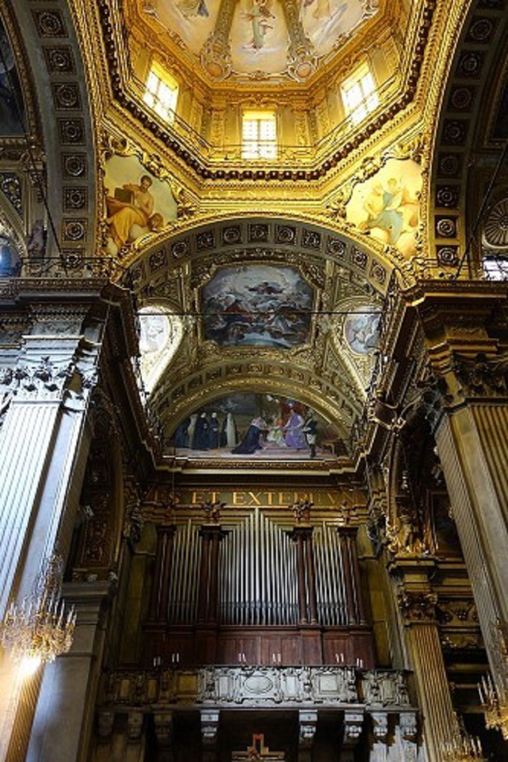 Visione del prospetto di facciata, lato Grand'Organo.
