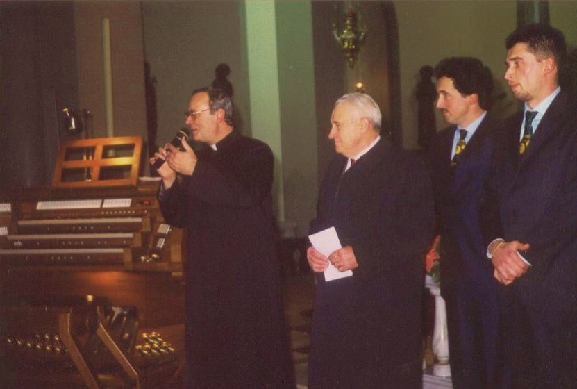 1999 Forte dei Marmi (LU), Enrico Marin con i nipoti Raffaele e Paolo