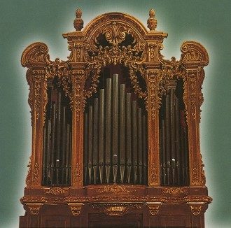 Prospetto di facciata a tre campetti, cassa dell'organo