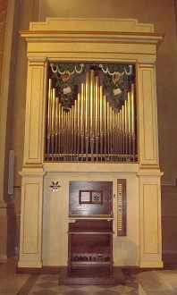 Prospetto di facciata e cassa dell'organo
